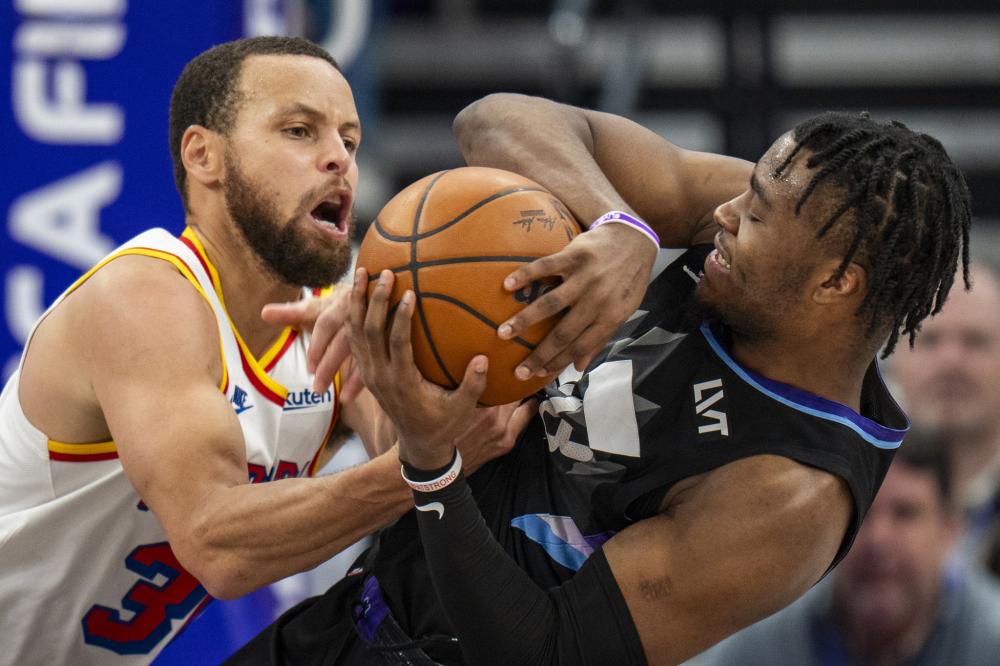 坚持较高的 坚持较高的